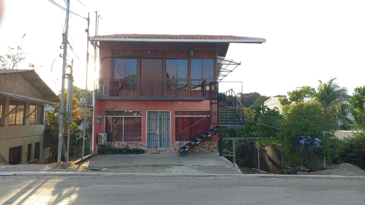 Surá House Corcovado habitación cuádruple Puerto Jiménez Exterior foto